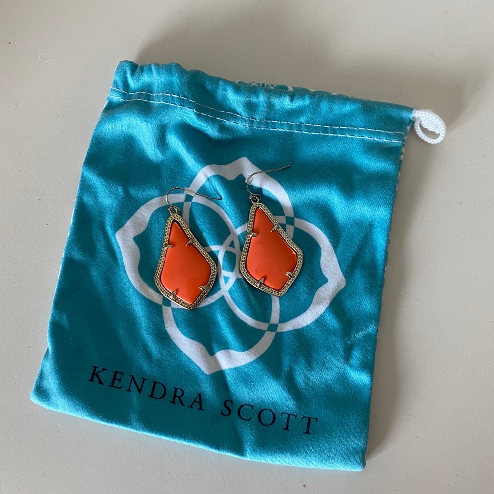 Kendra Scott Alex Gold Drop Earrings in Orange